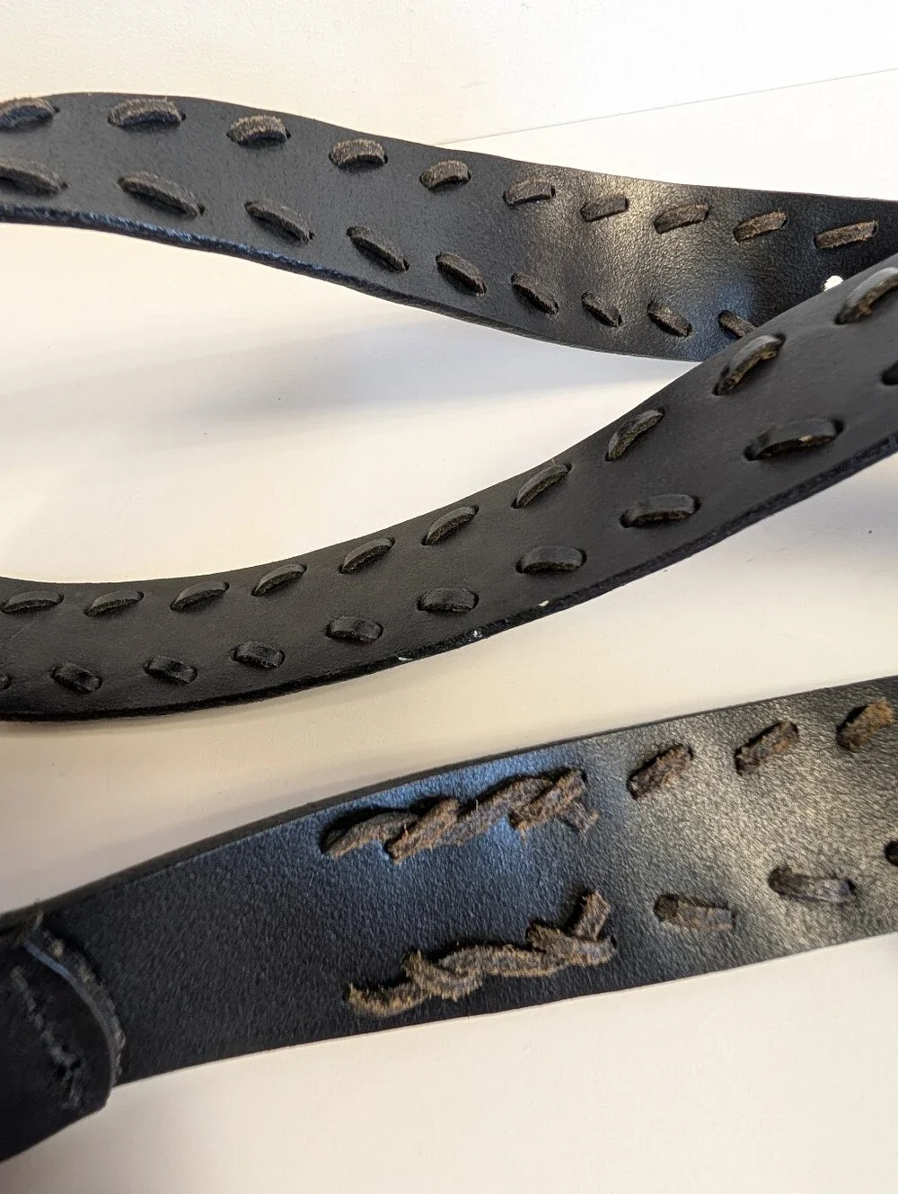 Levi's Black Genuine Italian Leather Whipstitch Belt 38 Rustic Casual